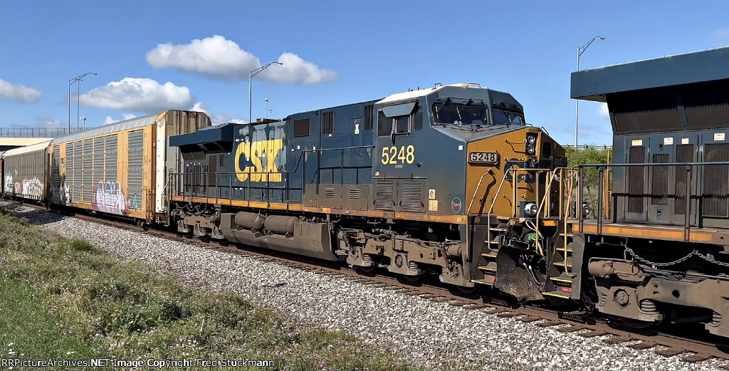 CSX 5248 is sequentially numbered.